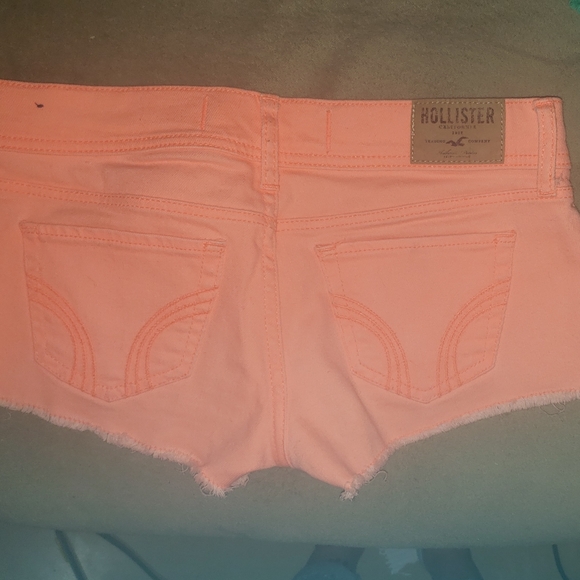 Hollister bundle of shorts - Picture 8 of 9
